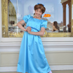 TDL エントランス　グリーティング　ウェンディ