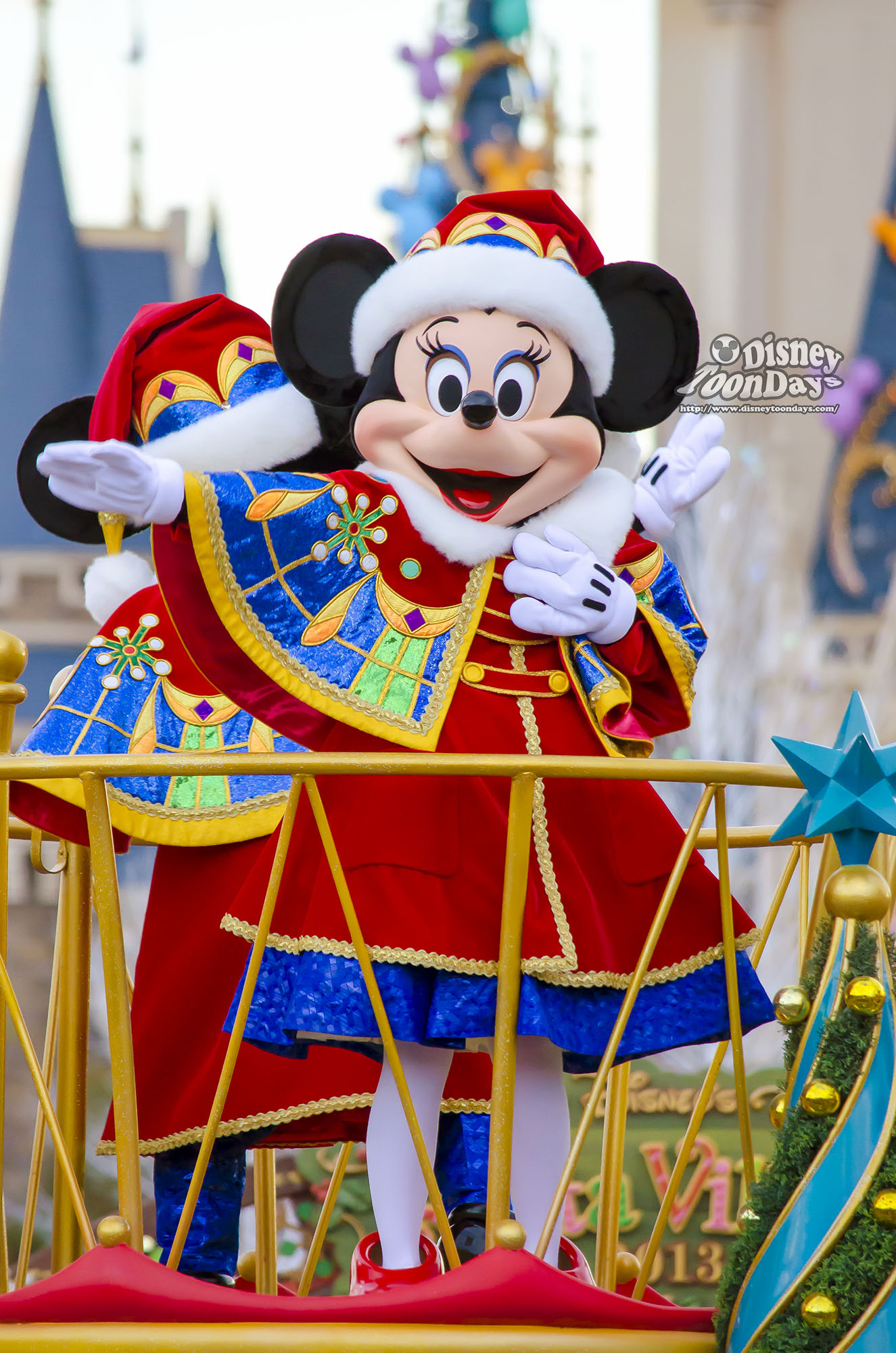 TDL クリスマス・ファンタジー　2013　ディズニー・サンタヴィレッジ・パレード　ミニーマウス